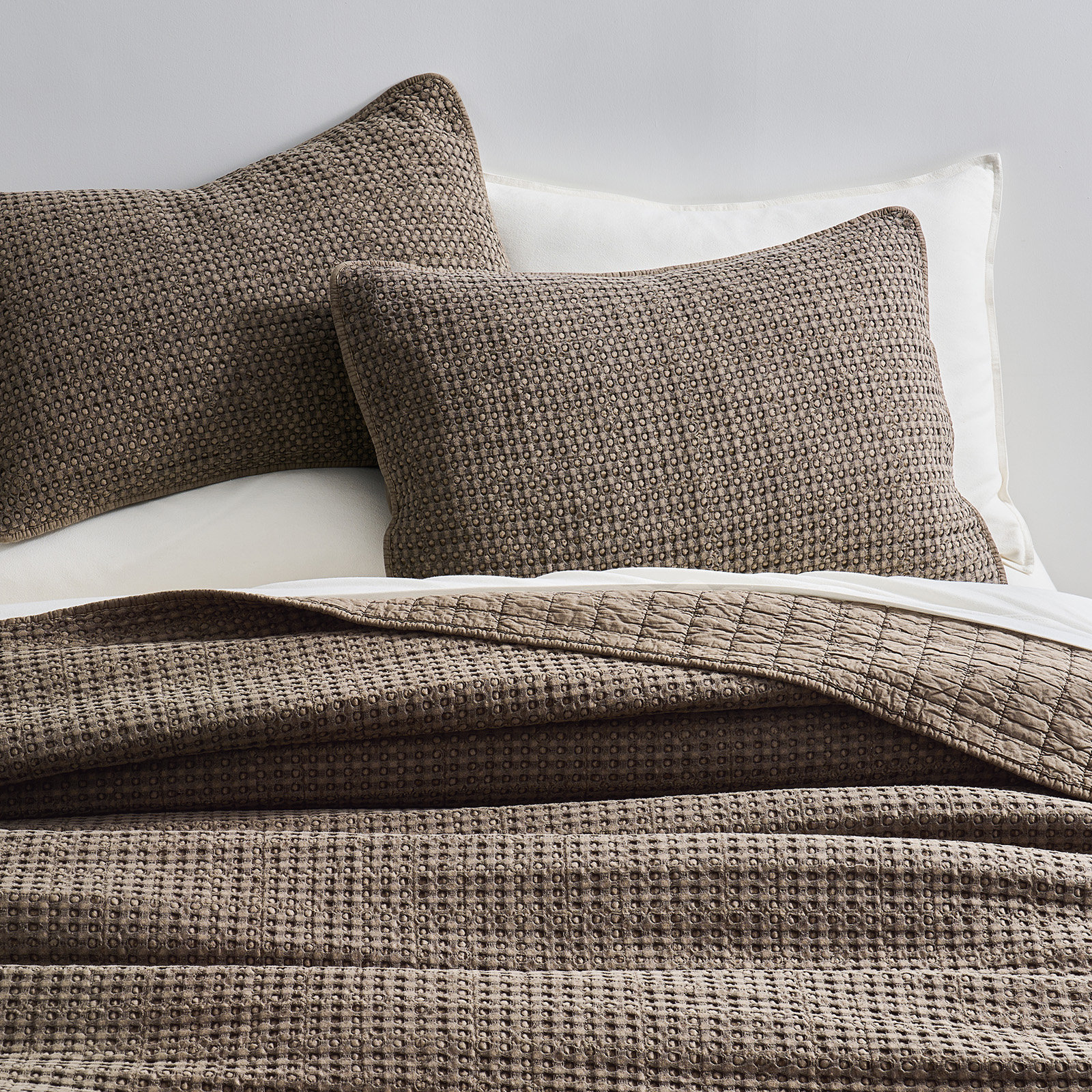 Stonewashed 100% Natural Cotton Waffle Quilt Set, Queen Quilt + 2 Standard Shams, Mushroom Brown