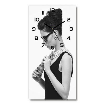 Janushan Glass Wall Clock