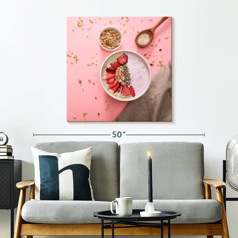 Yarlin Strawberry Oatmeal Breakfast