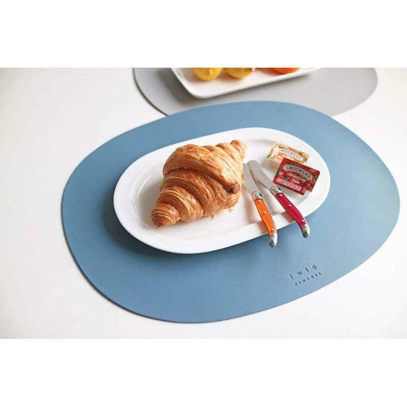 Deco Placemat, Light Blue