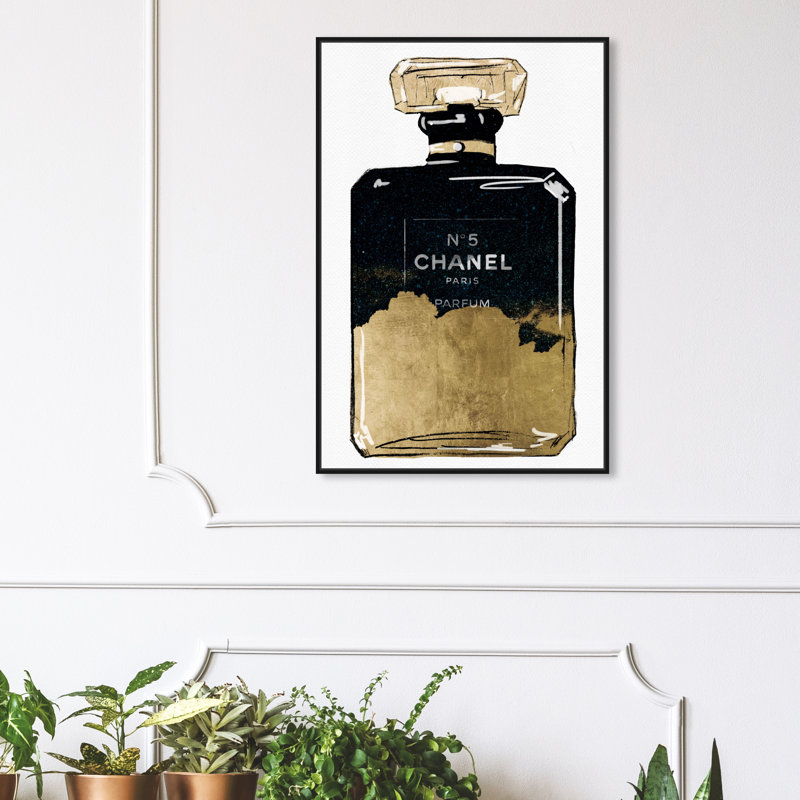 «Moonshine Perfume», impression sur toile, H 30 po x l 20 po, Cadre noir