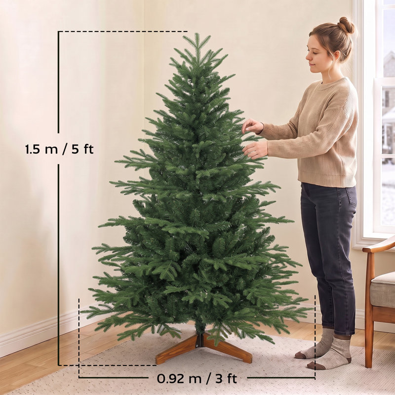 150' H Christmas Tree