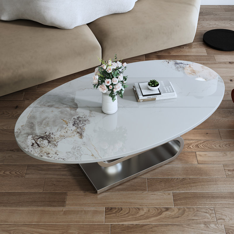 Grandes tables basses et tables de cocktail, marbre, pierre et acier, salon moderne