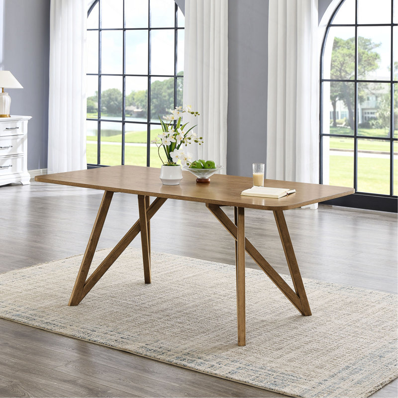 Table de salle à manger de 70 po de longueur, pieds en trépied, Light Oak