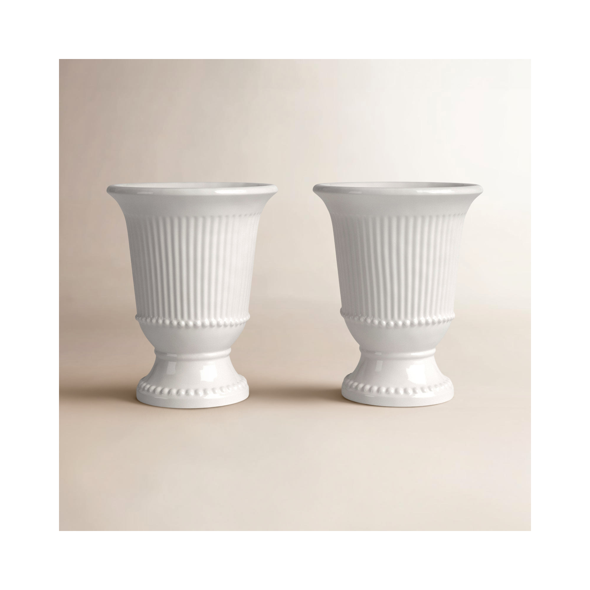 Toddy Classic White 9.13" Ceramic Table Vase