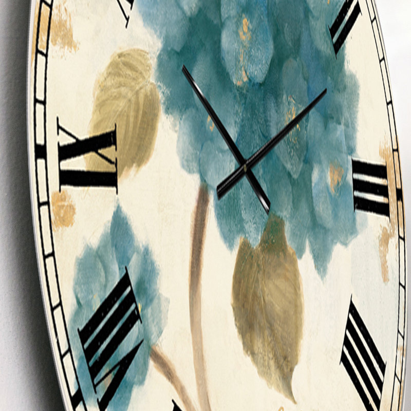 Horloge murale Abondant Hydrangea Flower II - Farmhouse, Bleu, Petit