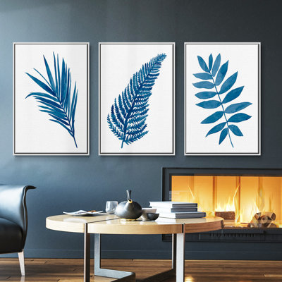 Indigo Botanica III, ensemble de 3 toiles encadrées
