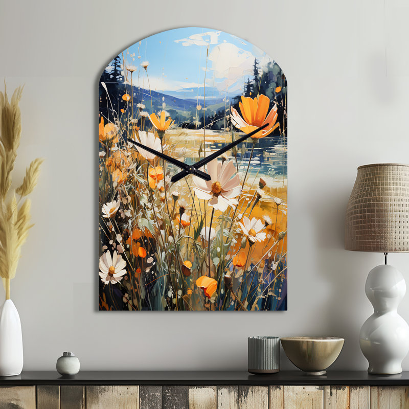Sunny Meadows - Grande horloge murale jaune en forme d'arche - Forme unique, Grand