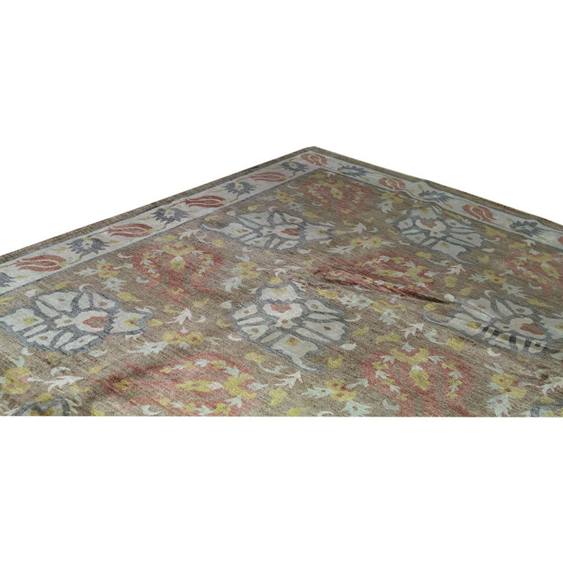 Wool Oriental Area Rug in Ivory
