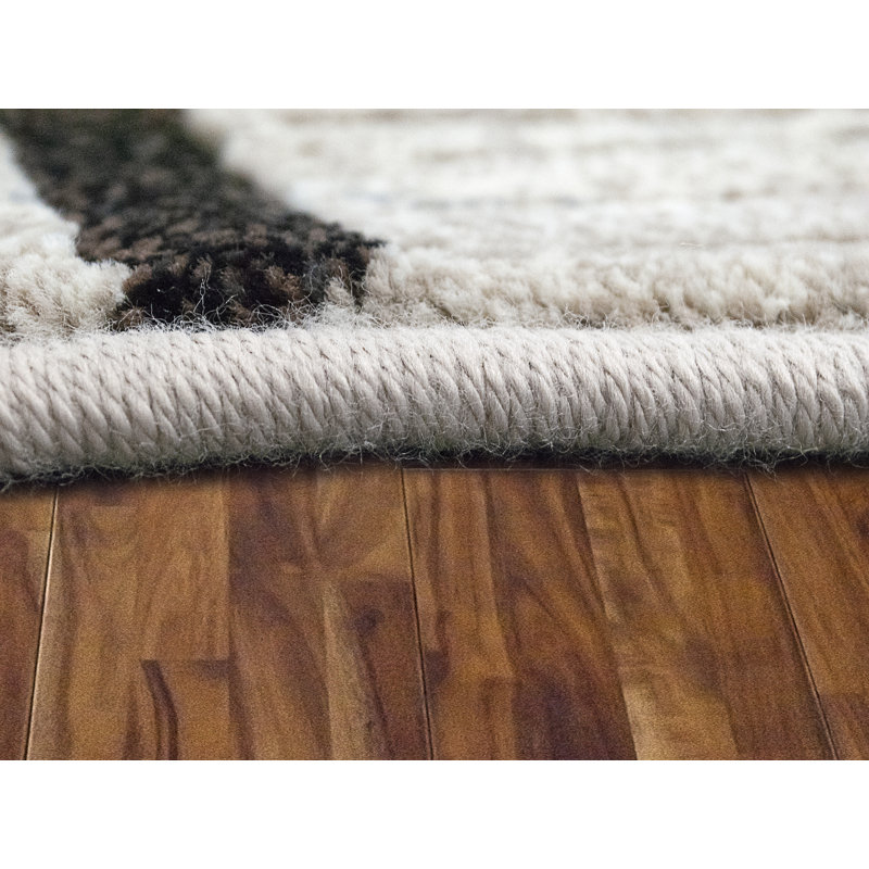 Makiver Floral Indoor Rug, Rectangle 5'3" x 7'7"