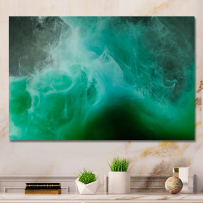 Gros plan sur l'encre verte sur fond noir II - reproduction sur toile flottante