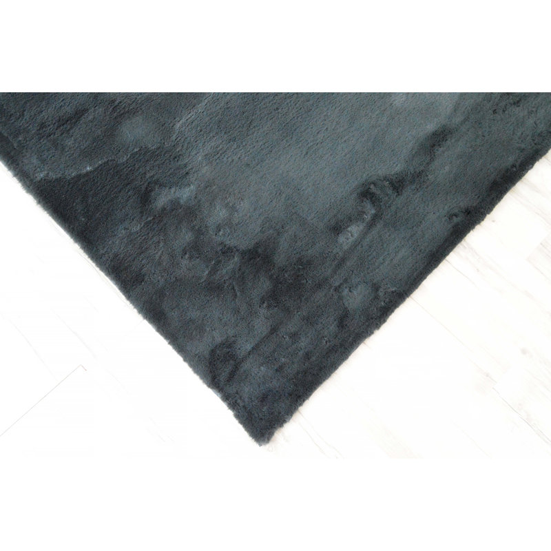 Nikith Rug