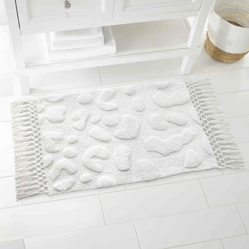 Nicole Miller Celina Cotton Non-Slip Bath Rug