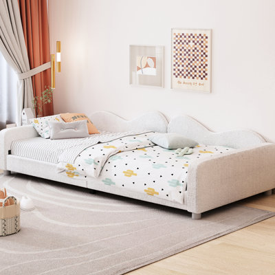 Lit de jour simple blanc en tissu et en forme de nuage pour plus de confort