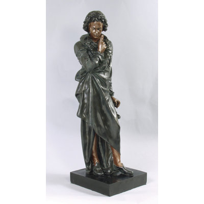 Statue de beethoven debout