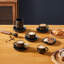 Ensemble de 6 pièces espresso empilables, céramique noire et dorée avec support argenté | Demitasse 3 oz, service à café de luxe-122829698-122829696