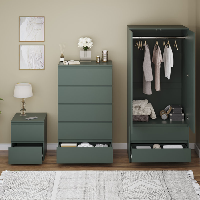 Tanino Piece Bedroom Set