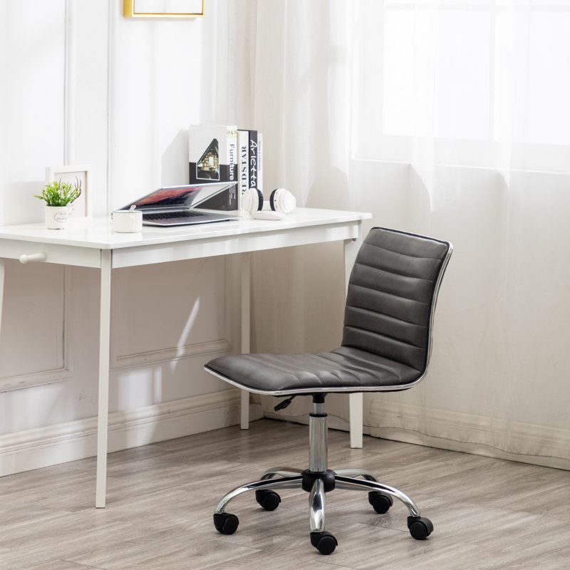 Chaise de travail en similicuir
