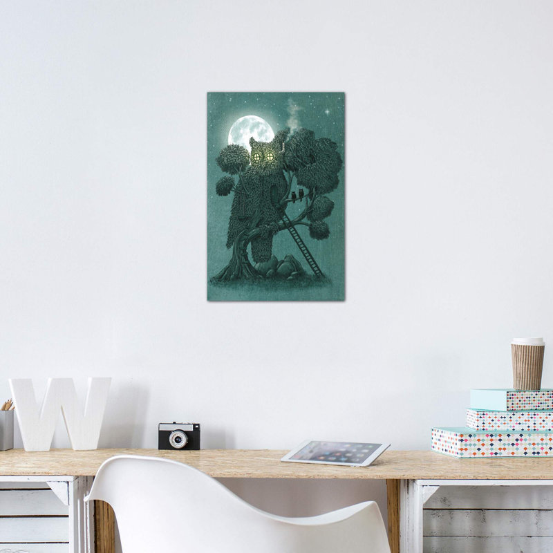 «Night Watch» par Terry Fan - impression, H 48 po x l 32 po x P 1,5 po, Toile tendue, Pas de tapis
