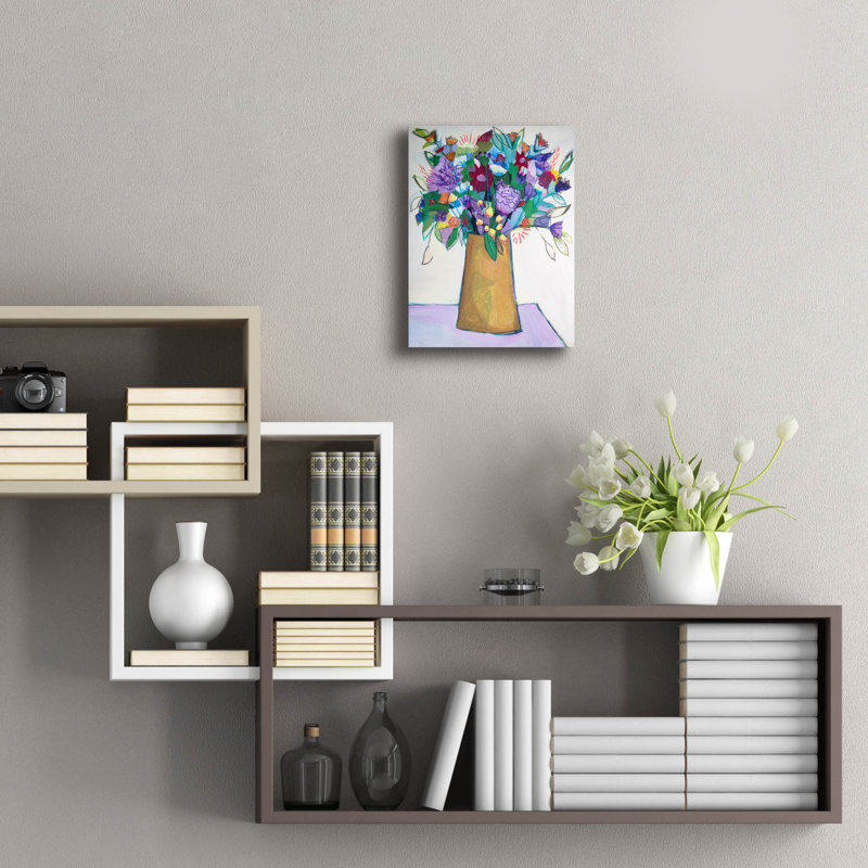 Art mural épique «Blooms In Goldenrod Vase» par Jeri Hauth, 12 po x 16 po