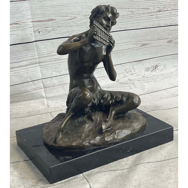 Figurines et sculptures