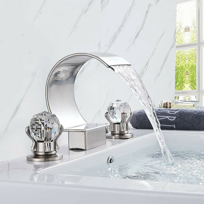 Robinet de lavabo de salle de bain à poignée en cristal nickel brossé