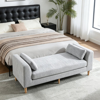 Méridienne moderne rembourrée avec banc et coussins décoratifs Modern