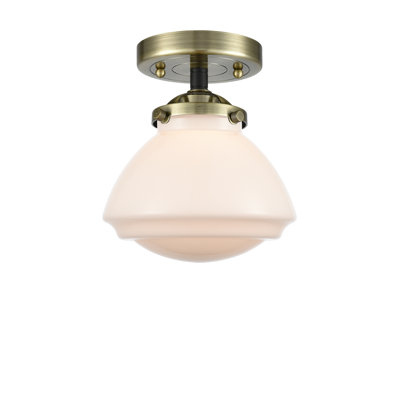 Plafonnier semi-encastré 1 lumière Chesterville 6,75 po