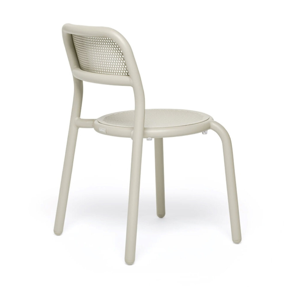 Toní Stackable Patio Side Chair, Desert