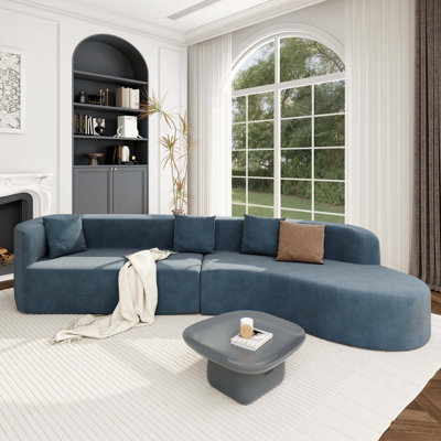 Large 2-Piece Sectional Sofa With 3 Pillows
