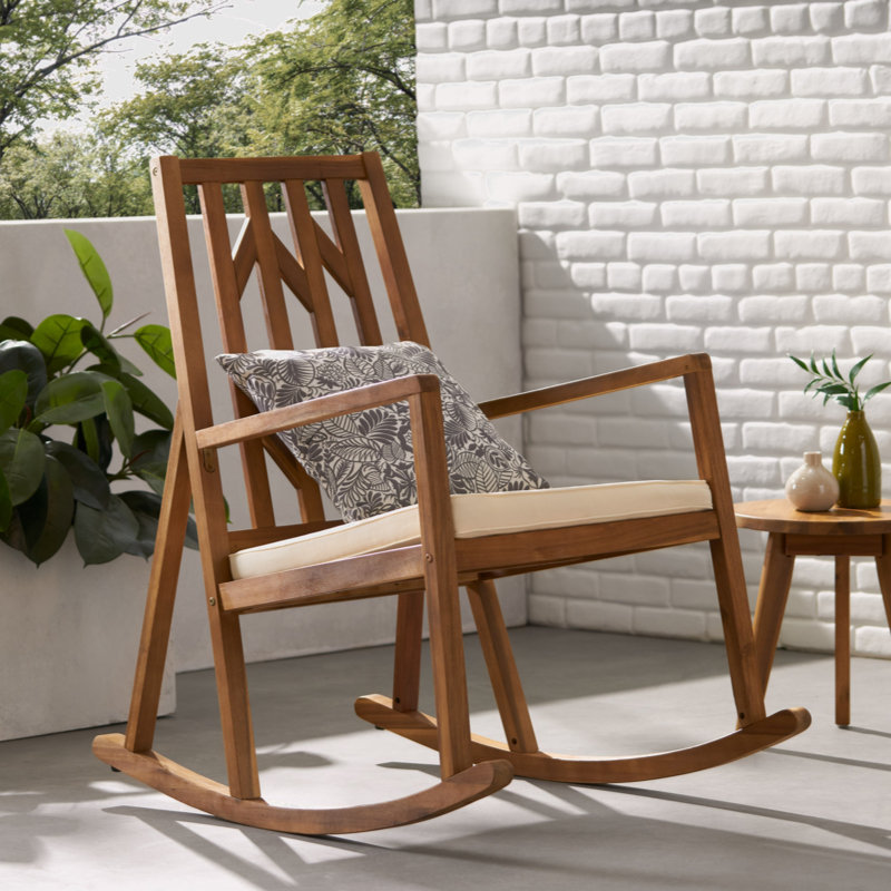 Chaise berçante Neema