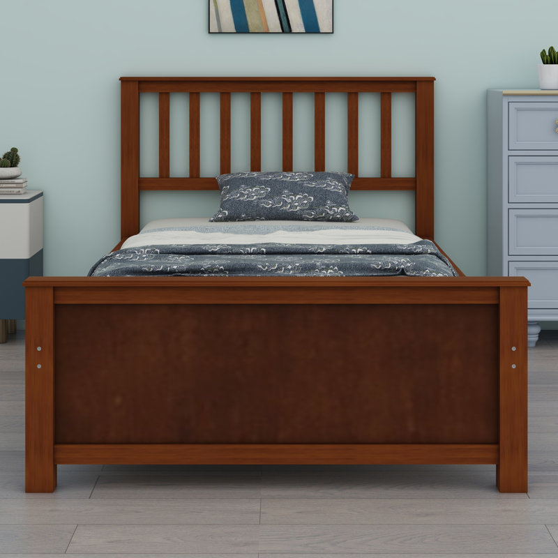 Lit plateforme en bois avec tête de lit, pied de lit et lattes en bois, Walnut