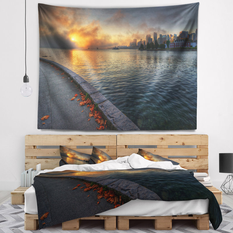 Tapisserie de tranquil de vancouver en polyester avec accessoires suspendus inclus, H 32 po x l 39 po