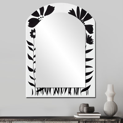 Noir et blanc graphique fleurs V - grand miroir à arche florale, décor de miroir mural asymétrique traditionnel, art en métal imprimé
