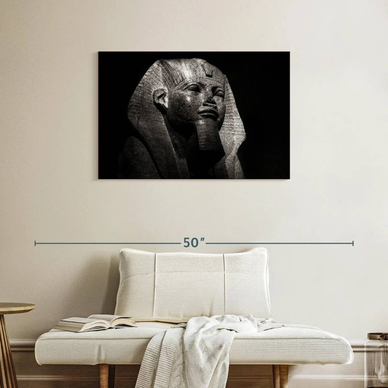 Brampt Closeup Black Sphinx, 24" H x 36" W