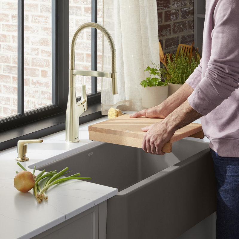 Ikon/Vintera Beechwood Floating Cutting Board