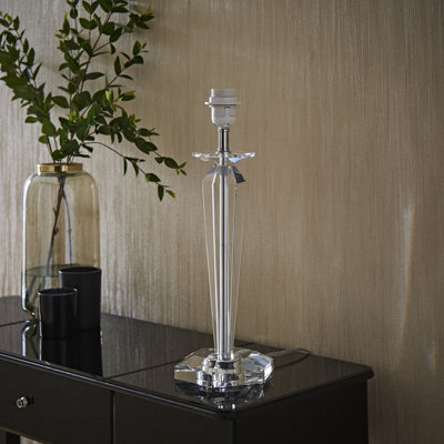 Lea Metal Lamp Base Lamp