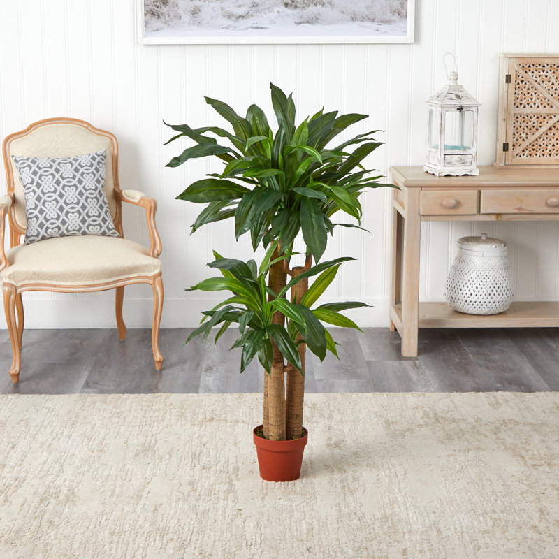 Plante artificielle en pot 48 po Dracaena
