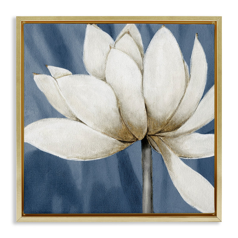 «White Lotus Petals» par Carol Robinson, Or, H 18 po x l 18 po