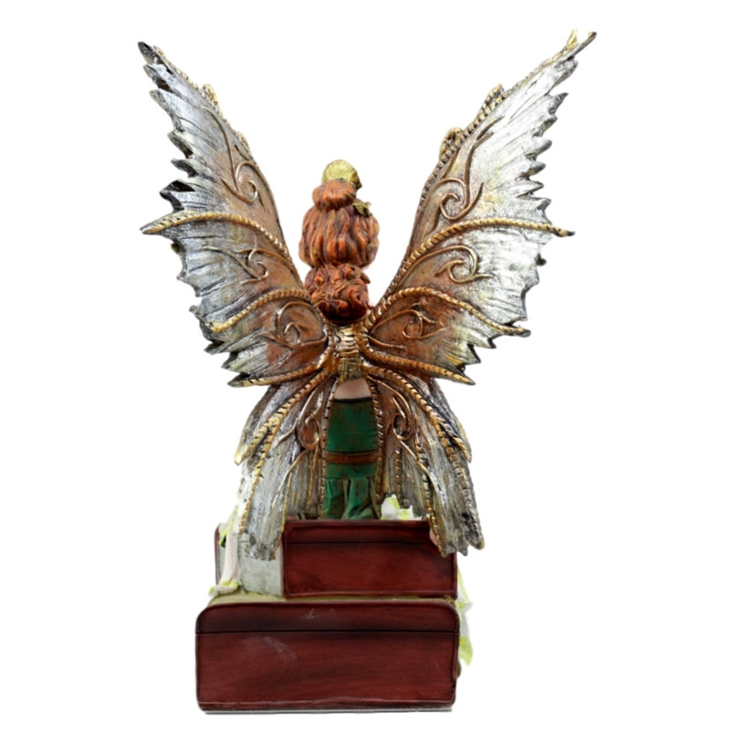 Figurine Artesian Steampunk aviateur assis sur une valise