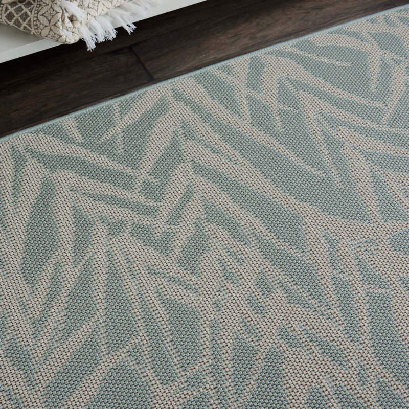 Roxy Floral Indoor / Outdoor Rug, Rectangle 4'3" x 6'3"