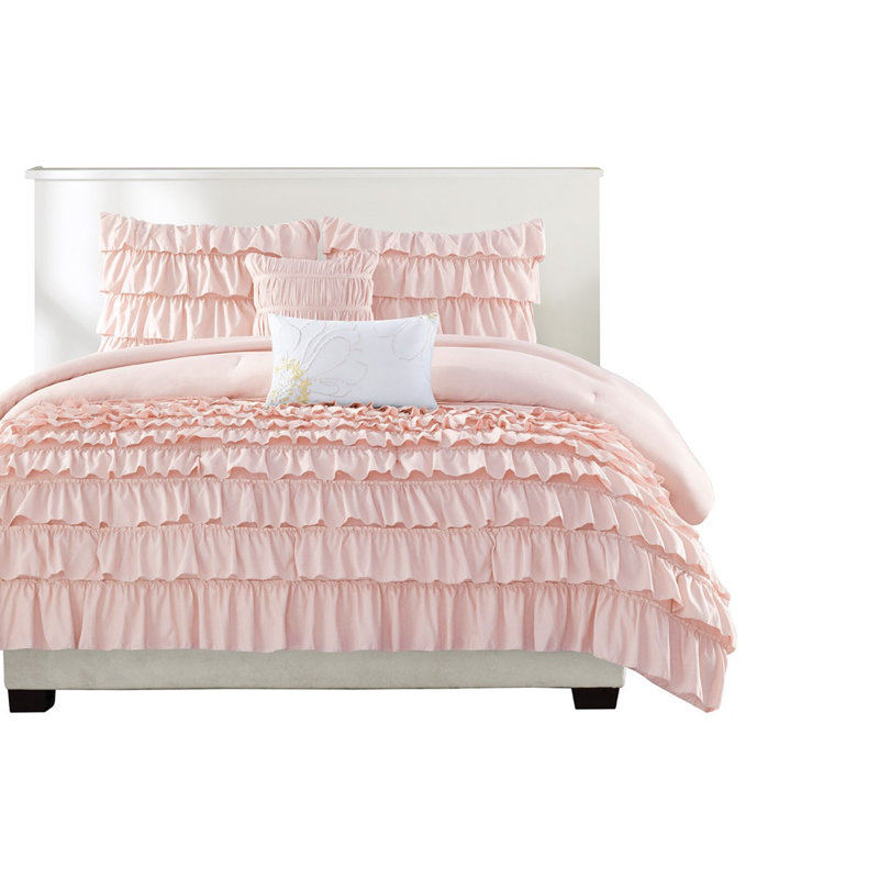 Elegant Ruffle Bedding Sets, Polyester Comfort In Blush For Home Use