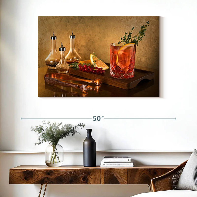 Yarlin whisky cocktail, H 26 po x l 39 po