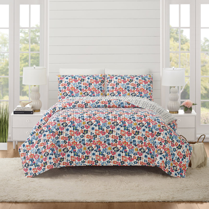 Blossom Floral Petite 100% Cotton Reversible Quilt Set, Twin/Twin XL Quilt + 1 Standard Sham