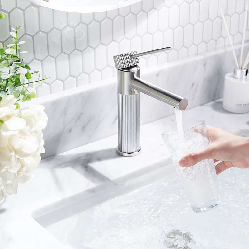 Single-handle Bathroom Faucet with Drain Assembly, Brushed Nickel