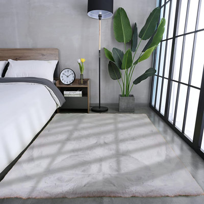 Darel Indoor Rug