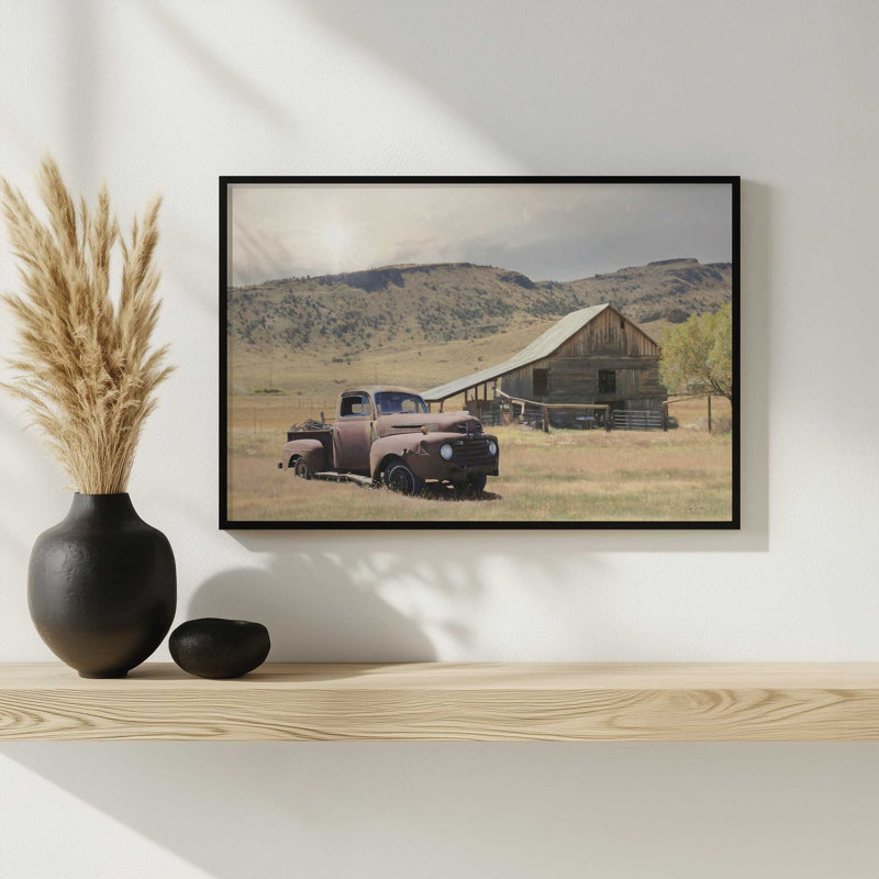 «Way Out West» par Lori Deiter, reproduction d'art, H 13,5 po x l 19,5 po, Argent, Impression encadrée