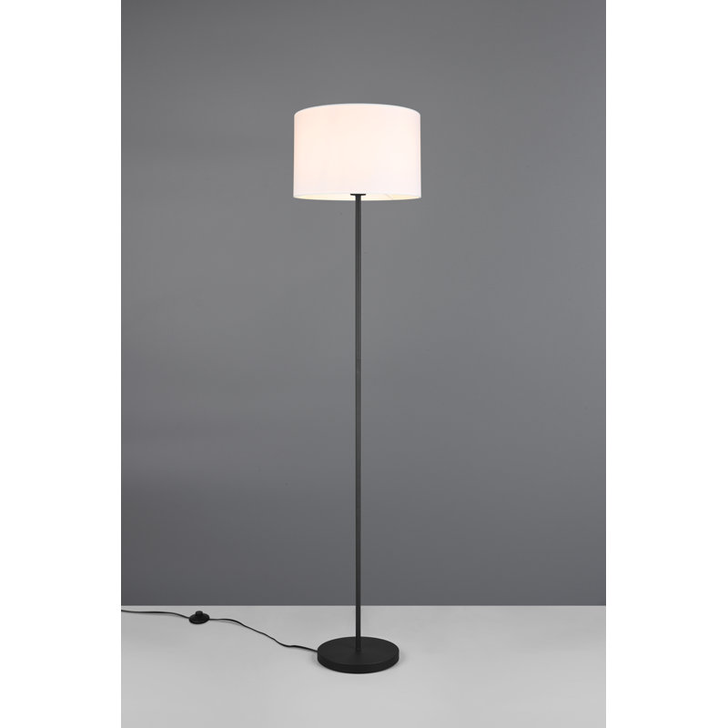 Danis, Black