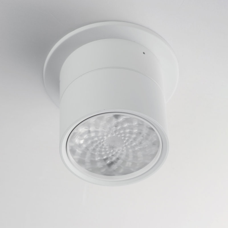 Articles échangistes, Blanc, H 4 po x l 5,25 po x P 5,25 po, 18 W