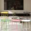 Petite table d'appoint ronde en métal